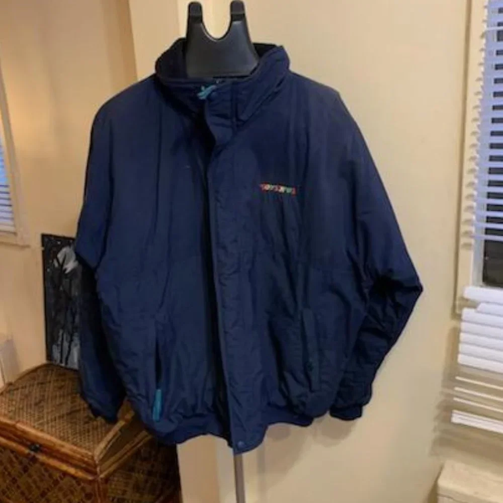 Helly Hansen Mens Toys R Us coat